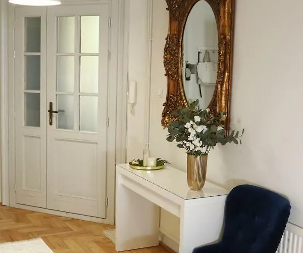 Apartmán Deluxe With 2 Bedrooms And Ac